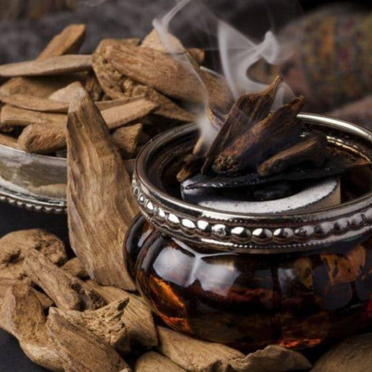 Aromatic incense and wood chips and oud in a jar, ideal for enhancing relaxation and meditation